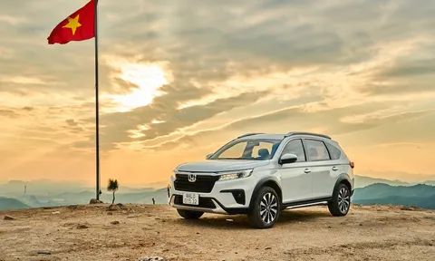 Honda hỗ trợ tài chính và tặng nhiều quà hấp dẫn cho khách mua ô tô trong tháng 10