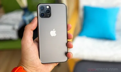 iPhone Pro 3 mắt rẻ nhất Việt Nam tháng 10 là đây, tính năng cơ bản iPhone 17 cũng không hơn là bao