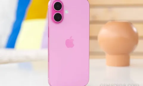 Giá xăng dầu trưa 29/10: Dầu thế giới tăng mạnh, trong nước dự báo tăng chiều nay, iPhone 16 không đắt