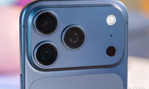 Đây là iPhone Pro đập hộp mới dưới 30 triệu đồng, rẻ hàng đầu Việt Nam trong tháng 10