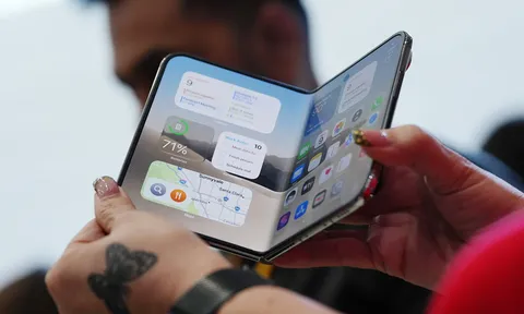 Hé lộ bí mật giấu trong bản lề giúp iPhone Duo mỏng nhưng mạnh hơn 35%