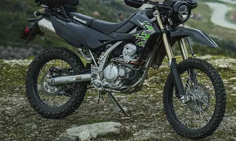 Tin xe trưa 16/10: Ra mắt ‘vua côn tay’ mới phân khúc xịn hơn Honda Winner R và Yamaha Exciter, có ABS 2 kênh, giá mềm