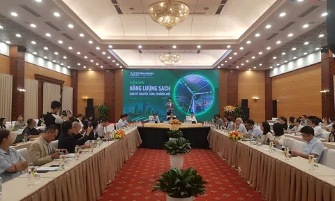 Năng lượng sạch: Chìa khóa nâng cao năng lực cạnh tranh quốc gia