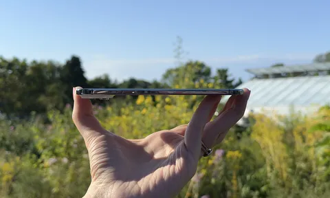 Rò rỉ loạt nâng cấp lớn trên iPhone Air 2 mỏng kỷ lục 5,2 mm, bổ sung camera 48 MP và chip Apple A20 Pro