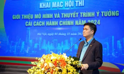 Chung khảo Hội thi "Giới thiệu mô hình và thuyết minh ý tưởng cải cách hành chính"