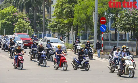 Nắng nóng diện rộng, nhiều nơi trên 38 độ C
