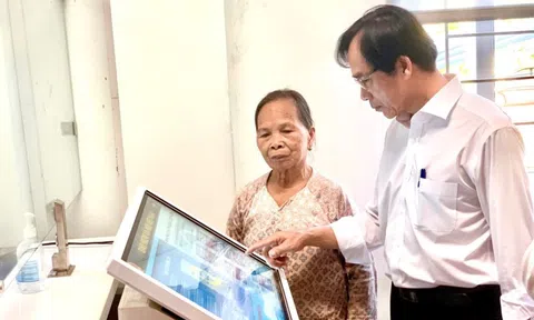 Bộ Nội vụ hướng dẫn cách tính&nbsp;lương tháng hiện hưởng làm căn cứ tính số tiền được hưởng do tinh gọn bộ máy