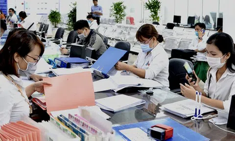Thủ tướng chí đạo kịp thời bố trí kinh phí chi trả chế độ cho cán bộ, công chức, viên chức khi sắp xếp tổ chức bộ máy