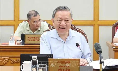Tổng Bí thư: Bố trí, sắp xếp cán bộ đúng nguyên tắc, không để phát sinh vấn đề phức tạp nội bộ