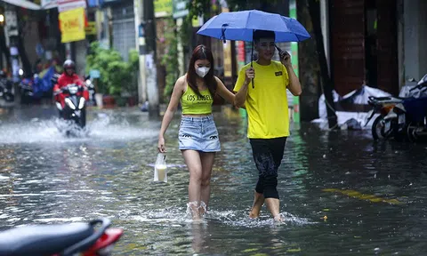 Bắc Bộ mưa lớn diện rộng, cảnh báo gió giật mạnh trên biển