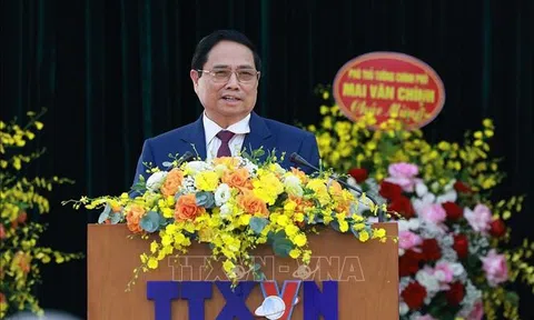 Thủ tướng: TTXVN phải tiên phong, gương mẫu, đi đầu trong mặt trận bảo vệ nền tảng tư tưởng của Đảng, bảo vệ quyền, lợi ích của đất nước, nhân dân