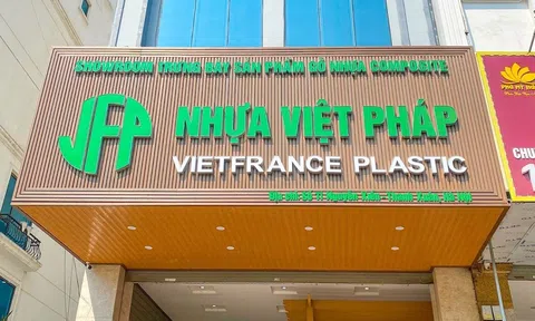 Nhựa Việt Pháp sản xuất và phân phối toàn quốc lam sóng gỗ nhựa ngoài trời cao cấp