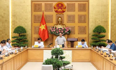 Thủ tướng thị sát và chỉ đạo đường sắt Nhổn-Ga Hà Nội