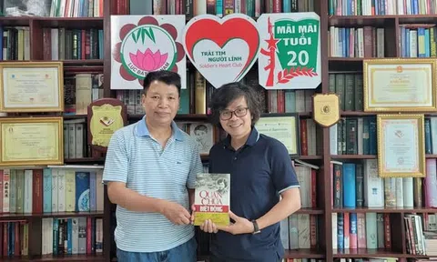 Khách thăm Thư phòng “Trái tim người lính”: ĐẠO DIỄN, NGHỆ SĨ ƯU TÚ TRỊNH QUANG TÙNG