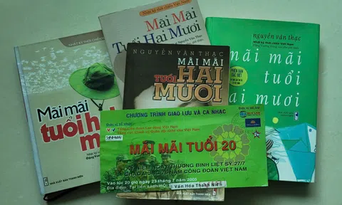 "Mãi mãi tuổi 20" đã ra đời như thế nào ?