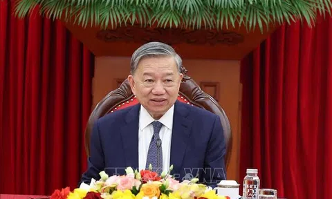 Thư chúc mừng của Tổng Bí thư nhân dịp Kỷ niệm 80 năm Ngày thành lập ngành Ngoại giao