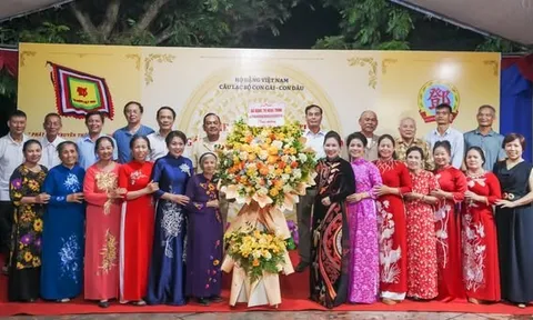 Giới thiệu và trưng bày bộ sưu tập chân dung “TỰ HÀO PHỤ NỮ VIỆT NAM”