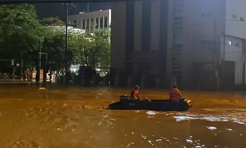 Ngày 8/10, Bắc Bộ tiếp tục mưa lớn, lũ trên nhiều sông vượt mức báo động 3