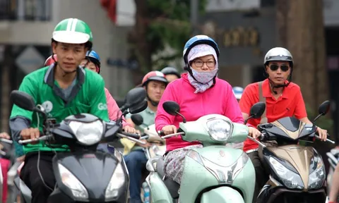 Ngày 19/10, Bắc bộ chuyển lạnh, biển đông xuất hiện bão số 12