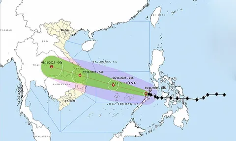Ngày 5/11, bão Kalmaegi đi vào Biển Đông, có khả năng mạnh thêm