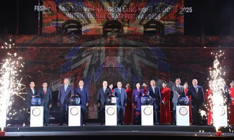 Festival Bảo tồn và phát triển Làng nghề quốc tế 2025 - Đánh giá, thẩm định để chính thức công nhận thêm 2 làng nghề: Sơn Đồng và Chuyên Mỹ (Hà Nội)