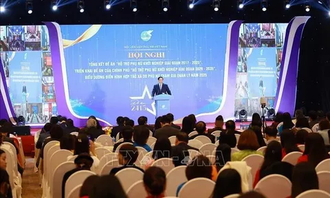 Thủ tướng: Phụ nữ Việt Nam phát huy tinh thần “3 tiên phong”; “5 làm chủ” trong khởi nghiệp sáng tạo