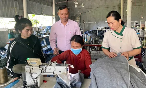 Tín dụng chính sách góp lực đổi thay diện mạo nông thôn mới trên quê hương Thủ tướng Phạm Văn Đồng