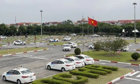 Hành trình học lái xe ô tô tin cậy với Trung tâm đào tạo lái xe Hà Nội