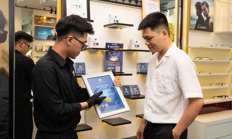 Tại sao nên chọn Kính Hải Triều khi mua tròng kính mắt?