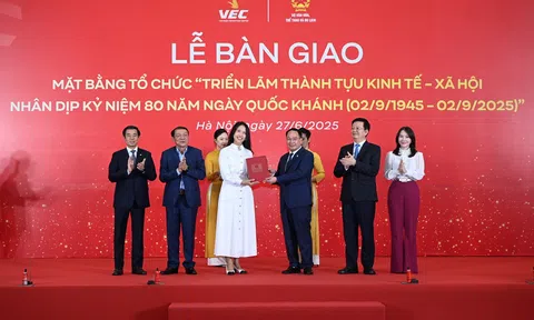 Vingroup bàn giao mặt bằng Triển lãm thành tựu kinh tế - xã hội kỷ niệm 80 năm ngày Quốc khánh