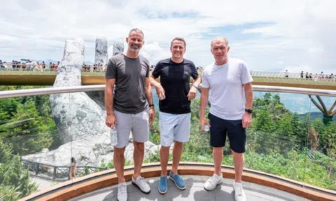 Ba huyền thoại bóng đá Michael Owen, Ryan Giggs, Paul Scholes trải nghiệm Ba Na Hills