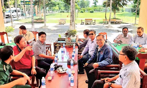 Hội Nhà báo tỉnh Tiền Giang tổ chức đi thực tế sáng tác tại Đồng Tháp