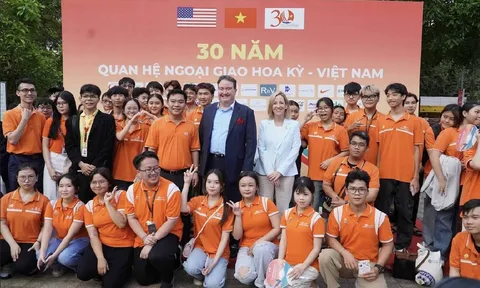 Giao lưu hữu nghị Việt Nam – Hoa Kỳ tại Cần Thơ