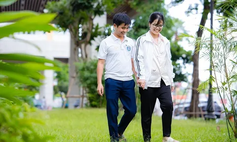 Hiến gan cứu vợ, chồng nói một câu khiến ai nghe cũng nghẹn lời
