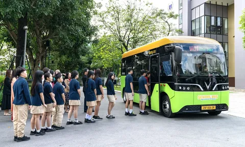 Ra mắt School Bus - xe điện học đường chuyên biệt đầu tiên tại Việt Nam
