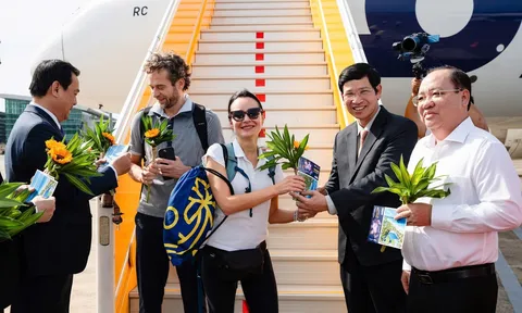 Phú Quốc đón vị khách quốc tế thứ 20 triệu đến Việt Nam năm 2025