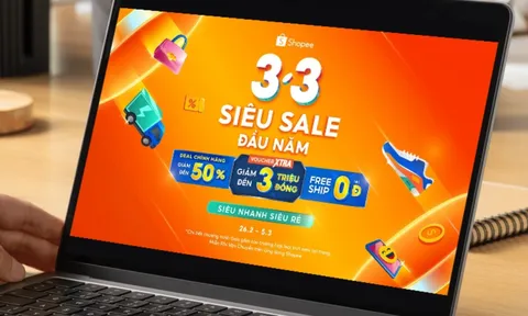 Người tiêu dùng chuẩn bị danh sách đồ cần mua, sẵn sàng chốt đơn ngay sau Tết