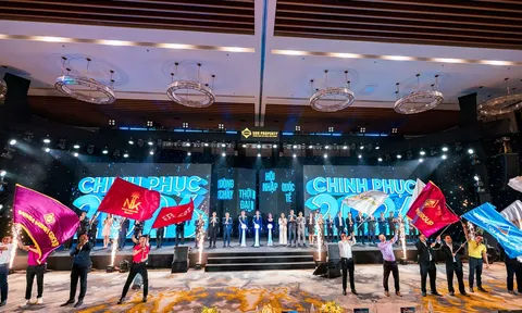 Sun Property tổ chức ra quân loạt dự án trung tâm Đà Nẵng, "thắp lửa" cho 28 đại lý, 1.800 chiến binh