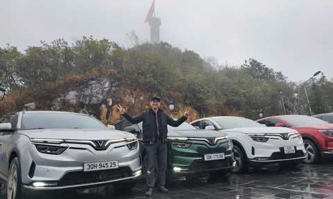 Chủ xe VinFast VF 8: Mức giá đang quá tốt, ngày càng nhiều người dùng mua xe điện hơn