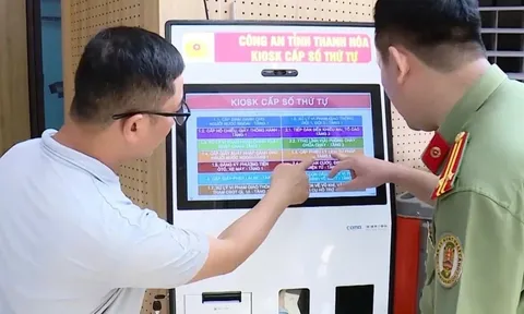 Máy Kiosk & Hệ thống xếp hàng tự động - Giải pháp tối ưu trải nghiệm khách hàng