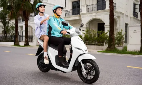 GSM miễn phí thuê, đổi pin 3 năm cho tài xế Xanh SM Bike