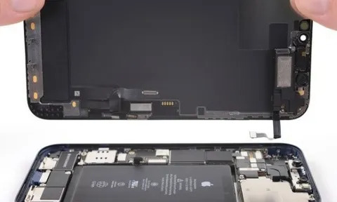 Thay màn hình iPhone tại TP.HCM: Khi trải nghiệm và tính minh bạch được đặt lên hàng đầu