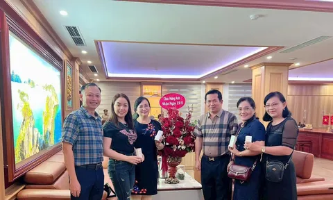 Một tin nhắn gửi nhầm... và một người anh