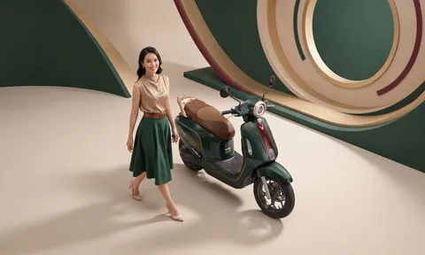 Evo Grand Premia và Evo Grand Limited: Cốp 35 lít, đi xa tới 262 km, giá từ 24,9 triệu đồng