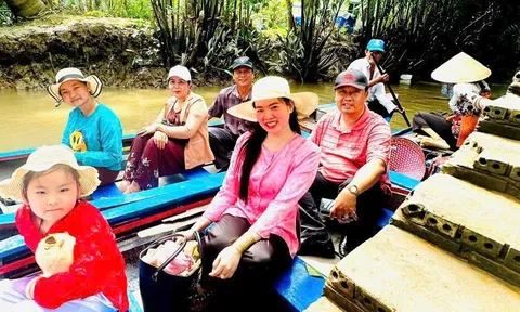 Sự lan tỏa của hương sắc miền Tây