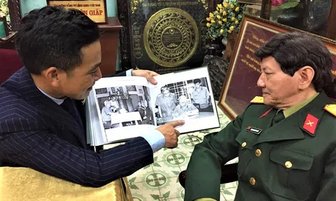 Đại tướng Võ Nguyên Giáp: Nhà báo của nhân dân, danh tướng vì hòa bình