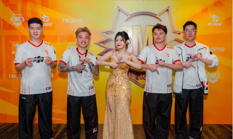 Chung kết realme Cup 2025: Eternity AOV lên ngôi vô địch và hành trình "Make it real" đáng nhớ của cộng đồng esports Việt Nam