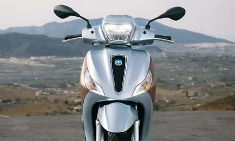 ‘Hất cẳng’ Honda SH, Piaggio ra mắt mẫu xe ga hạng sang mới đẹp long lanh, giá bán cực cạnh tranh