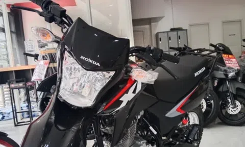 Tin xe hot 7/7: ‘Đàn em’ của Honda Winner X nhận cọc với giá rẻ, quyết hạ đo ván Yamaha Exciter