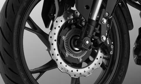 Tin xe 8/7: Ra mắt ‘vua côn tay’ mới có ABS 2 kênh ăn đứt Honda Winner X và Yamaha Exciter, giá rẻ